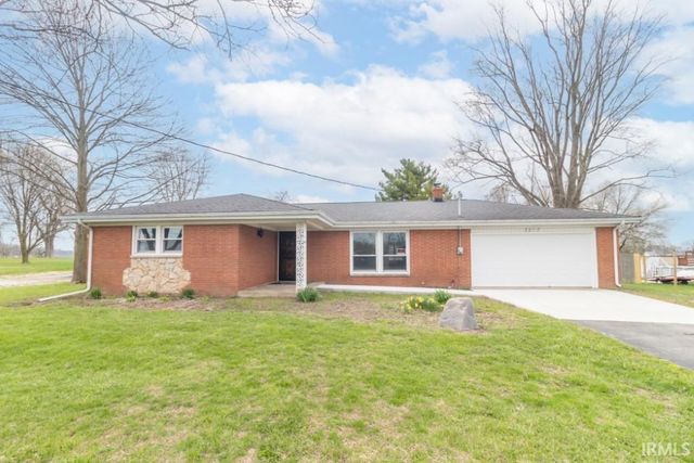 3215 E Brown Road, New Castle, IN 47362