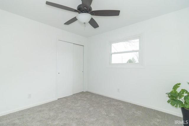 3215 E Brown Road, New Castle, IN 47362