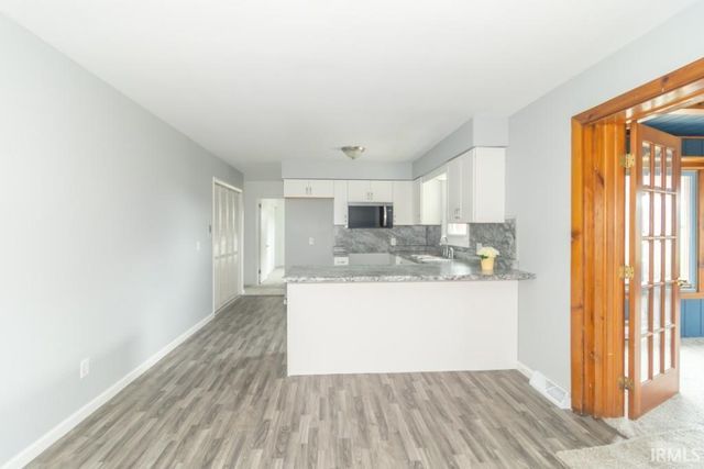 3215 E Brown Road, New Castle, IN 47362