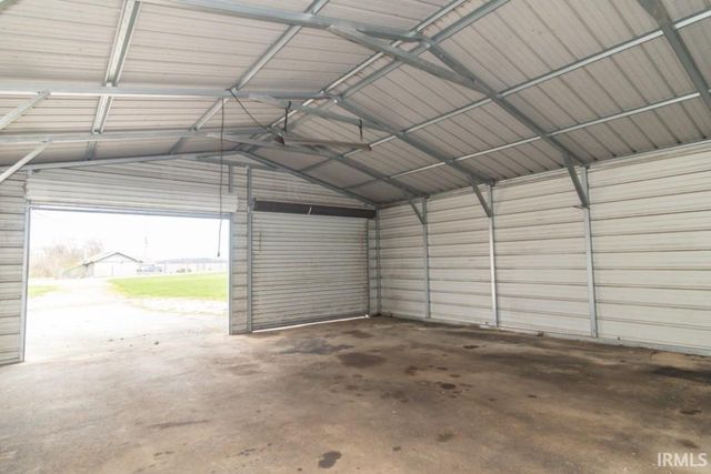 3215 E Brown Road, New Castle, IN 47362