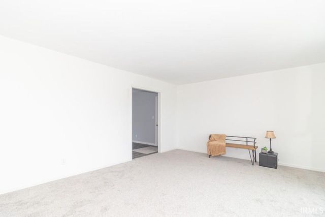 3215 E Brown Road, New Castle, IN 47362