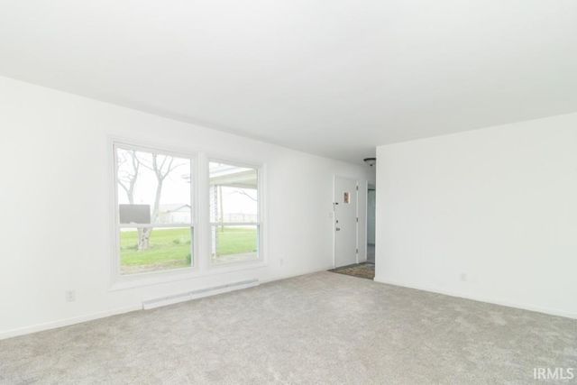 3215 E Brown Road, New Castle, IN 47362