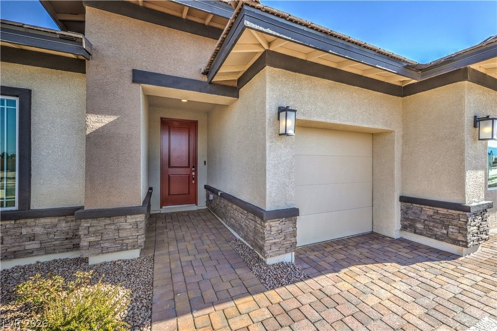 1024 Gentle Swan Street, Henderson, NV 89011 — photo 2