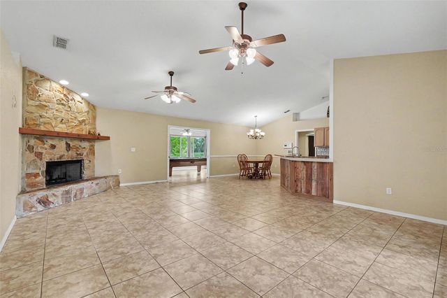 4618 REOLA ROAD, Dover, FL 33527