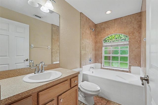 4618 REOLA ROAD, Dover, FL 33527