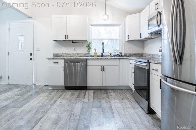 203 Chaney Street, Van Buren Charter Township, MI 48111