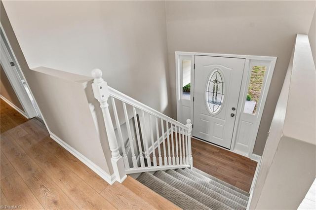 207 Tamworth Drive, Clemmons, NC 27012