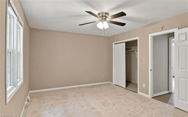 207 Tamworth Drive, Clemmons, NC 27012