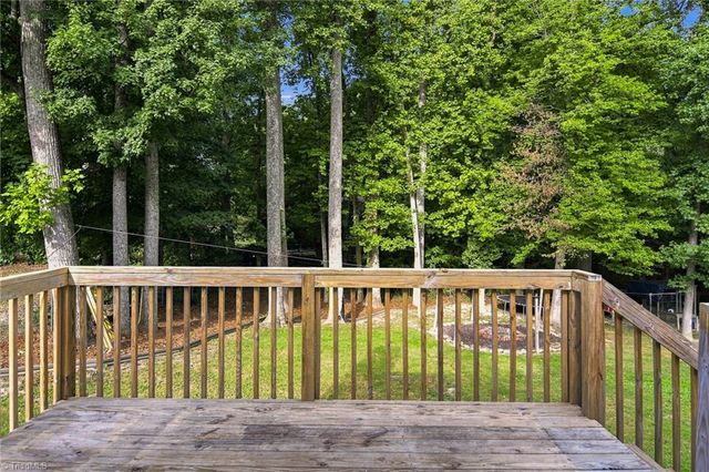 207 Tamworth Drive, Clemmons, NC 27012