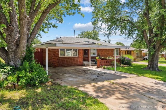 300 SE Waverly Avenue, Bartlesville, OK 74006