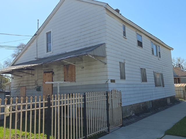 10029 S Exchange Avenue, Chicago, IL 60617