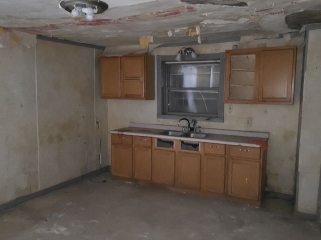 10029 S Exchange Avenue, Chicago, IL 60617