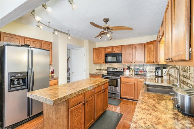 1575 Apple Court, Batavia Twp, OH 45102