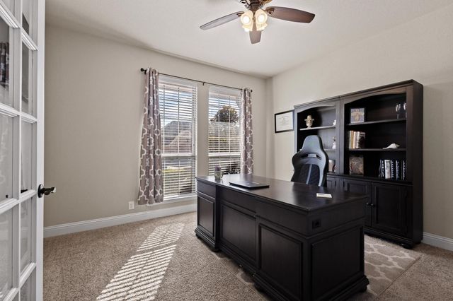 320 Sherbrook Street, Van Alstyne, TX 75495