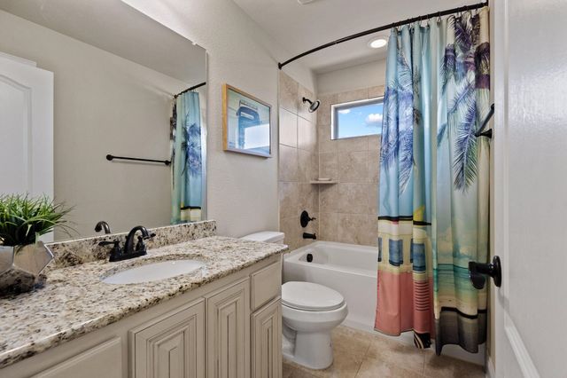 320 Sherbrook Street, Van Alstyne, TX 75495