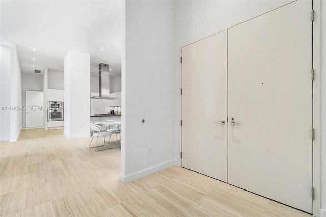 4701 N Meridian Ave 210, Miami Beach, FL 33140