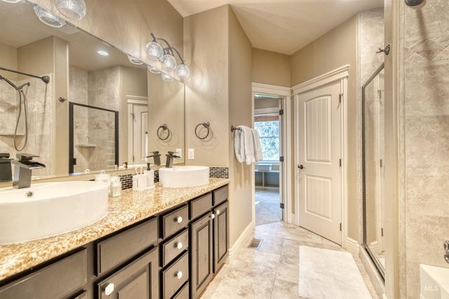 4947 S Silvermaple Ave, Boise, ID 83709