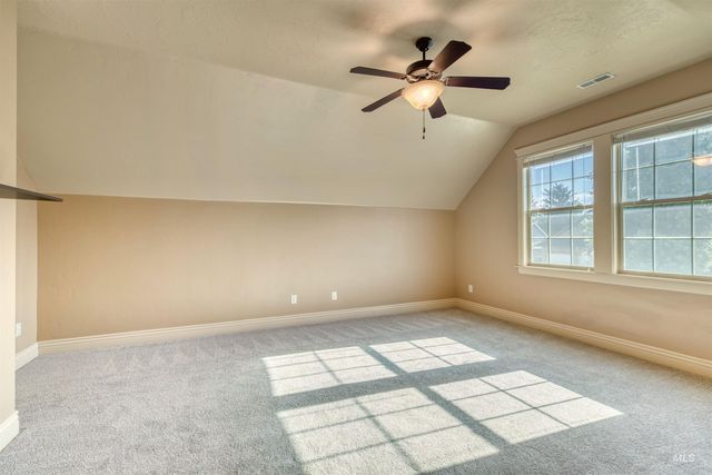 4947 S Silvermaple Ave, Boise, ID 83709
