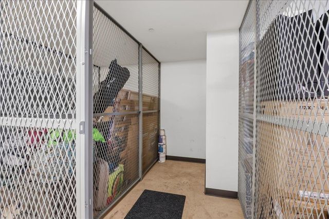 161 Saint Paul St Unit 202, Burlington, VT 05401