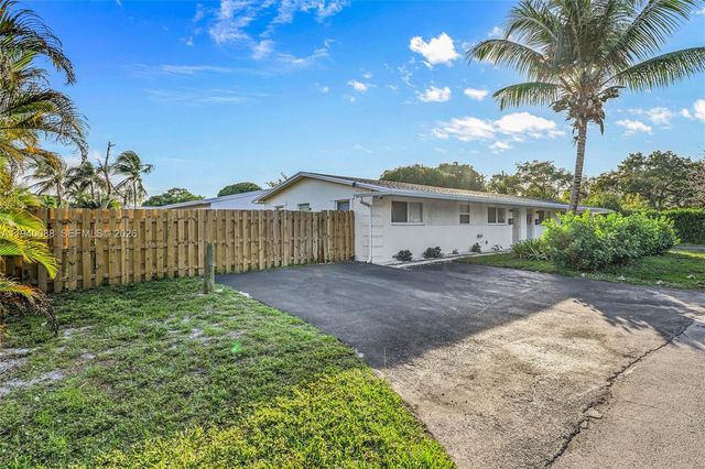 700 NW 18th St, Fort Lauderdale, FL 33311