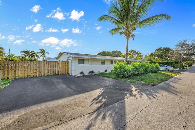 700 NW 18th St, Fort Lauderdale, FL 33311