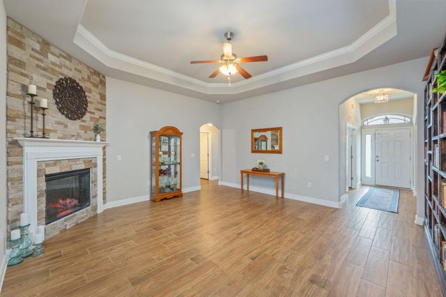 611 Terrier Trail, Crestview, FL 32536