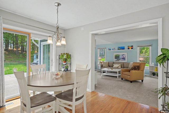 15 Sawmill Dr, Northborough, MA 01532