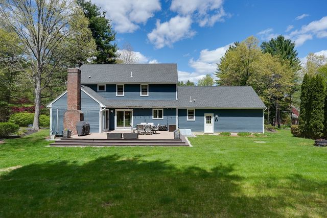 15 Sawmill Dr, Northborough, MA 01532