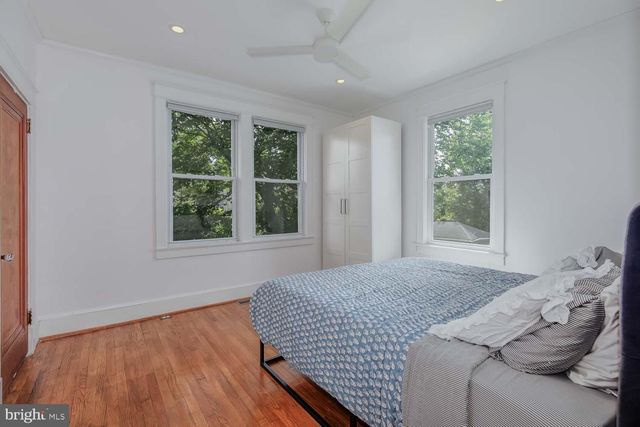 706 VAN BUREN ST NW, Washington, DC 20012