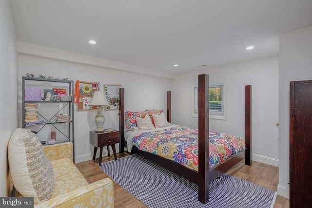 706 VAN BUREN ST NW, Washington, DC 20012