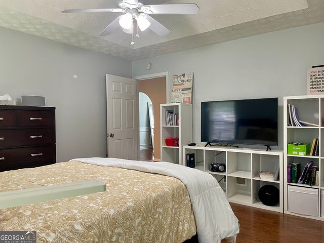 3180 Spincaster Way, Loganville, GA 30052