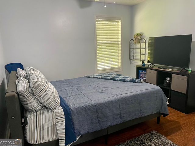 3180 Spincaster Way, Loganville, GA 30052