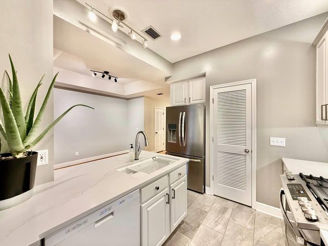 2920 W EL PRADO BOULEVARD 12, Tampa, FL 33629