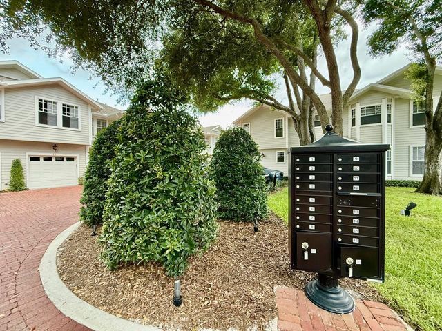 2920 W EL PRADO BOULEVARD 12, Tampa, FL 33629