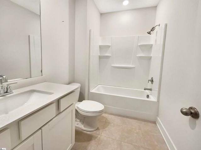 315 Pewter Circle, Simpsonville, SC 29680