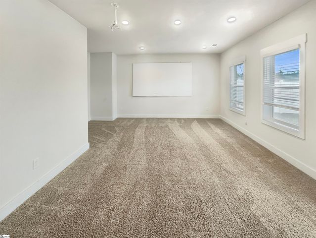 315 Pewter Circle, Simpsonville, SC 29680