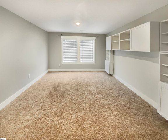 315 Pewter Circle, Simpsonville, SC 29680