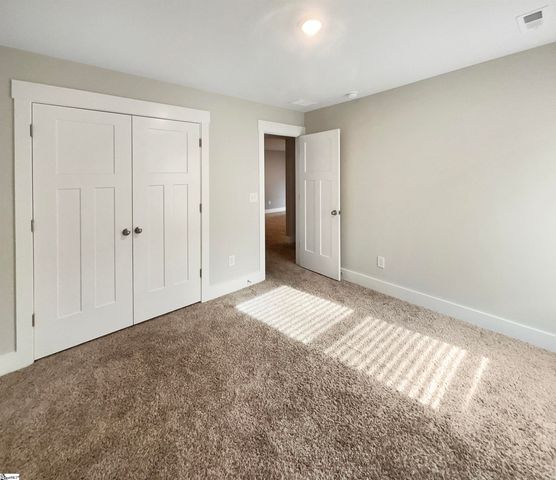 315 Pewter Circle, Simpsonville, SC 29680