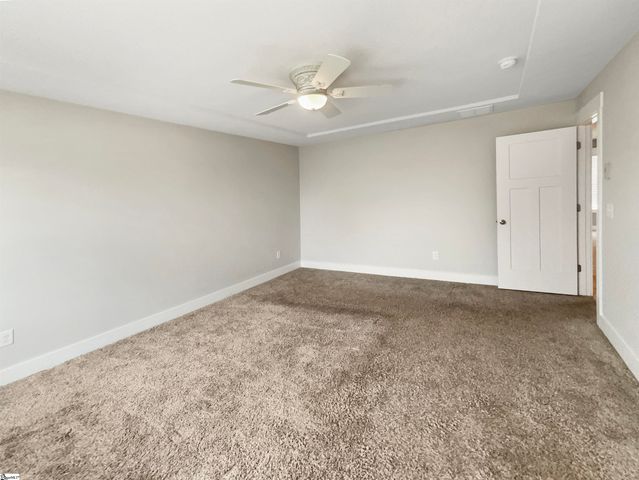 315 Pewter Circle, Simpsonville, SC 29680