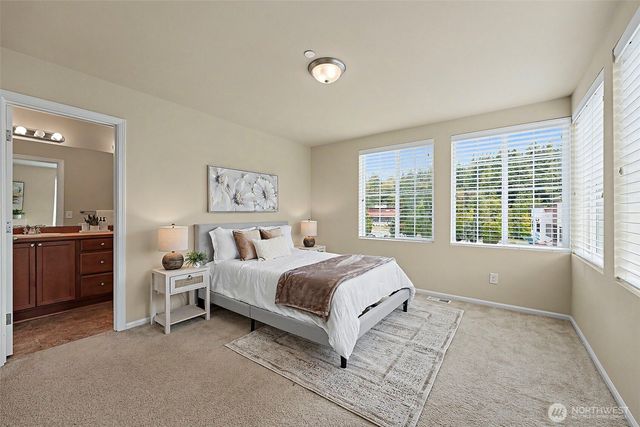 37721 SE Fury Street, Snoqualmie, WA 98065