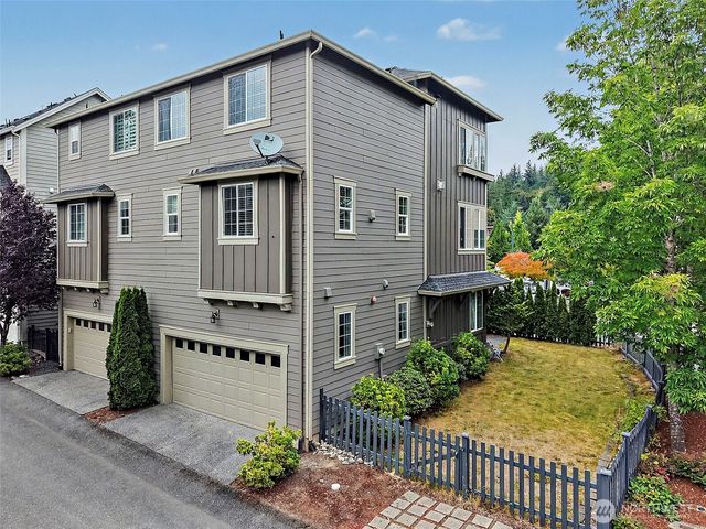 37721 SE Fury Street, Snoqualmie, WA 98065