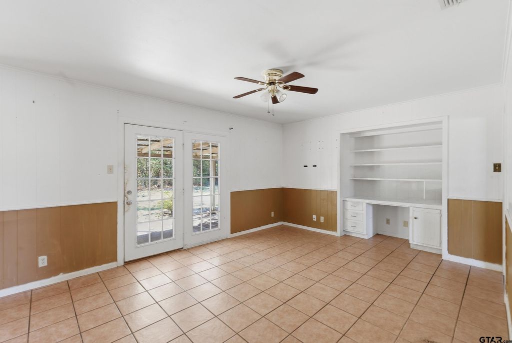 3404 Benbrook Dr, Tyler, TX 75702