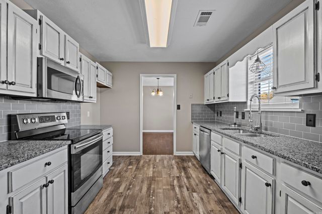 155 Highway 11, Searcy, AR 72143