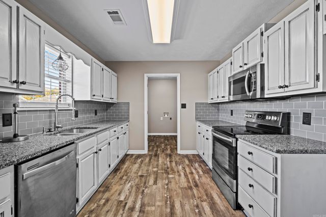 155 Highway 11, Searcy, AR 72143