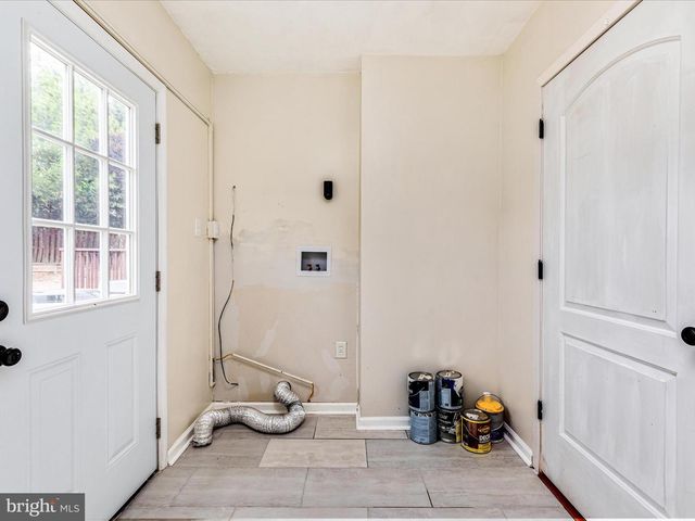 211 KILLDEER RD, Stephens City, VA 22655