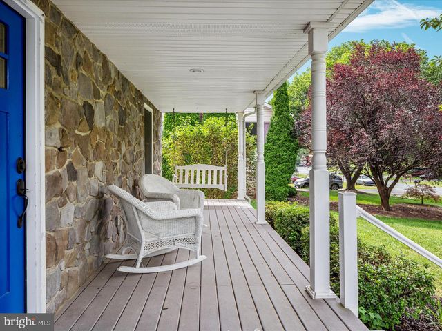 211 KILLDEER RD, Stephens City, VA 22655