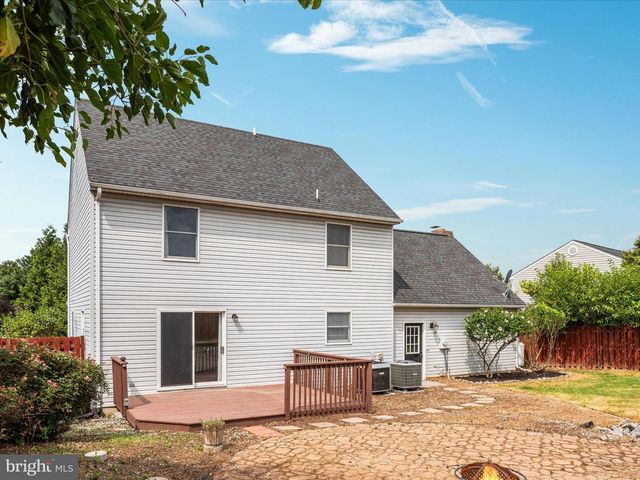211 KILLDEER RD, Stephens City, VA 22655