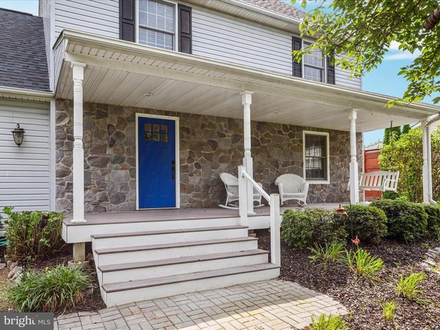 211 KILLDEER RD, Stephens City, VA 22655