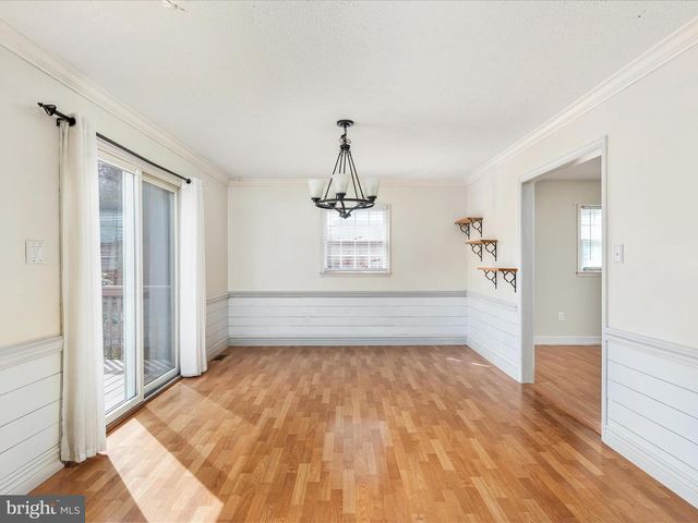 211 KILLDEER RD, Stephens City, VA 22655
