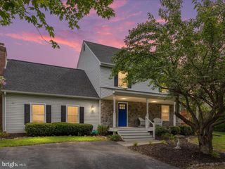 211 KILLDEER RD, Stephens City, VA 22655